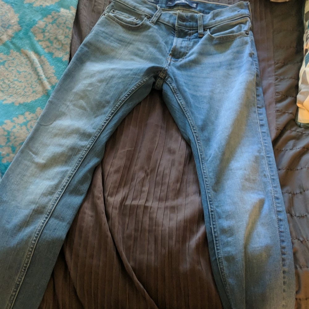 Hollister jeans